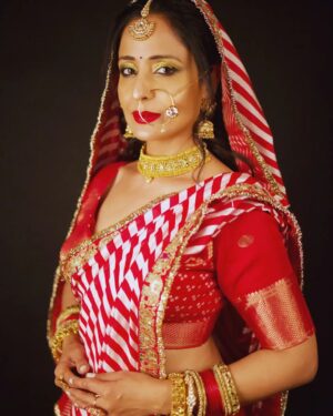 Lataa Saberwal Instagram - Happy Karwachauth ❤️❤️
@sethsanjeev 

#lataasaberwal #authenticallylataa