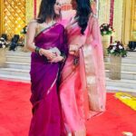 Lataa Saberwal Instagram - Fun , laughter and good food. We had a great time at the wedding @loshetty . Thank you for these lovely pics @tulikkaupadhyay