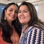 Lataa Saberwal Instagram - When my ‘Rajkumaari’ came home ❤️ . Akshaya , not just an actor but now an entrepreneur too!! She is a great inspiration to all the young people who want to follow their heart. She is also one of my young friends who helped me in my journey as a content creator. WATCH OUR FULL VLOG on my YouTube channel. LINK IN INSTA STORY AND CHANNEL LINK IN BIO❤️❤️ NOW YOU CAN ORDER FROM 👇 AKSHAYA 'S CULTURE KITCHEN CONTACT DETAILS 👇👇 Calling + Whatsapp : 917507616150 Whatsapp : +918104006095 @culture.kitchen23 @sethsanjeev