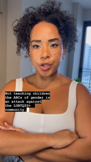 Latonya Williams Instagram - Want to get your kids out of school?👇🏾

Y’all if we keep doing what we’re doing we’re going to get what we’ve always got. 

School was created to prepare people to enter the workforce; to make sure they obey orders, to be afraid to step out of line, for jobs, and 9-5’s that won’t even exist in this coming technological revolution. 

We weren’t really educated in school - we were indoctrinated. Luckily I’ve got a simple tool that can fix that. DM the word TOOL and I’ll give you the details 🫶🏾

#selfperfected #selfperfectedhouston #homeschooling #parenting #educationfreedom #criticalthinking #unconventionallearning #politicalawareness #freethinkingparents #empoweredparents #educationreform #alternativeeducation #informedparenting #parentingjourney #homeschoolcommunity #raisefreethinkers #houstonhomeschoolers 
#openmindedparenting