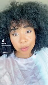 Latonya Williams Instagram - Let’s be consistent, let’s come together. **The hypocrisy of left and right politics is just sad at this point. We need another option. I’m working on it - stay tuned ✨ Who’s with me? #mybodymychoice #saywhatyoumean #meanwhatyousay #integrity #consistency #bethechange #empoweryourself