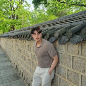 Lee Jae-bin Instagram - 너희들과 함께 떠난 여행이라 더 즐거운 오늘