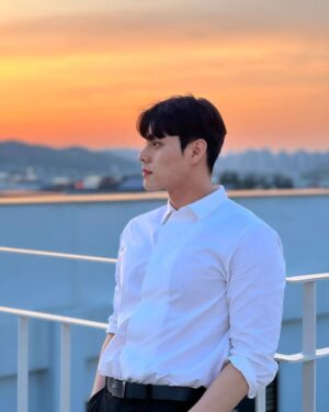 Lee Jae-bin Instagram - 