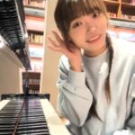 Lee Jin-ah Instagram - #이진아 이진아 정규 3집 [도시의 속마음] Lee Jin Ah 3rd Full Album [Hearts of the City] 이진아 '도시의 건물' 챌린지에 함께해 주세요! 🎹 🌃 챌린지 참여 안내 [기간] 23. 09. 22. (금) ~ 23. 10. 13. (금) [참여 방법] '도시의 건물'의 피아노 솔로 파트 (1:57~2:18)를 여러분의 악기 연주와 목소리 등으로 자유롭게 채워주세요😆 Please Let me hear your playing😆 ☑️인스타그램: 본 게시물 영상의 우상단 '점 세개 표시'를 탭하고 '리믹스' 선택 후, 화면 분할 모드로 영상 업로드 ☑️틱톡 : 이진아 틱톡 계정(jinahleeplaying)에 올라온 영상 탭, '듀엣' 선택 후 화면 분할 모드로 영상 업로드 [유의 사항] - 필수 해시태그: #도시의건물챌린지 #SkylineChallenge - 챌린지에 참여해주신 영상은 챌린지 기간 종료 후, 콘텐츠 제작에 활용되어 업로드 될 예정입니다. #LeeJinAh #도시의속마음 #HeartsoftheCity #도시의건물챌린지 #SkylineChallenge