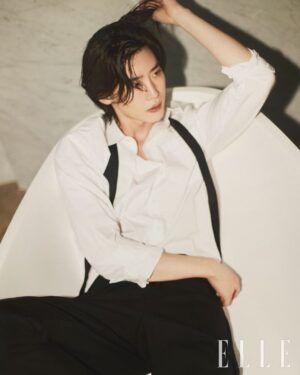 Lee Jong-suk Instagram - 