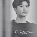 Lee Jong-suk Instagram –