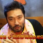 Lee Kyu-ho Instagram - 유튜브 "광재언니" 출연 광재형이 하고있는 유튜브에 지난번 곱창전골편 이후 이번에는 치킨&골뱅이 소면 으로 다시 참여를 하게 됐습니다 재미있게 봐주시구 구독! 좋아요! 알림설정 부탁드리구요 광재형의 "광재언니" 많은 관심과 사랑 부탁드려요~ ♡♡ #이규호 #이배우 #박광재 #광재언니 #유튜브 #youtube