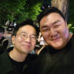 Lee Kyu-ho Instagram - 종방연 기록 그리고 엄간과 이과장님 그리고 단체사진 #이규호 #이배우 #미스터구 #유인식 #강보승 #한석규 #유연석 #안효섭 #이성경 #임원희 #진경 #변우민 #김주헌 #소주연 #김민재 #이홍내 #이신영 #윤나무 #고상호 #신동욱 #윤보라 #정지안 #낭만닥터김사부3