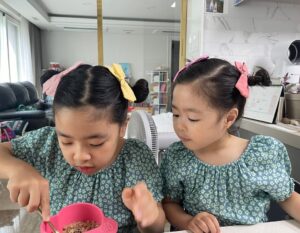 Lee Yoon-ji Instagram - 매일의안녕에대하여.생각을좀하고싶으니까..#엄마좀그만불러#젭알#라니지요#귀엽소울