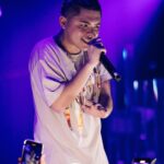 Leon Fanourakis Instagram - 僕のワンマンライブ MUSA TOURでLFYTとコラボして作ったTシャツとステッカーをオンラインショップで販売スタート❤️‍🔥 買えなかった人は今すぐゲットして🦁 リンクはハイライトから💪 Leon Fanourakis X LFYT “MUSA” MERCH @lafayette_nyc @lafayettecrew @_24young_ @e.can.z @onepercent.jp