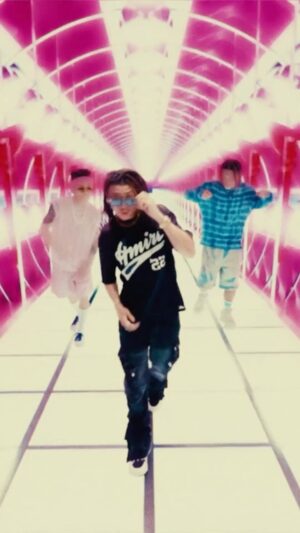 Leon Fanourakis Instagram - 🍑NEW VIDEO🍑

GOOD PU$$¥ feat. ¥ellow Bucks - Leon Fanourakis, SANTAWORLDVIEW & Xansei

リンクはハイライトから

Dir. @mesudayuma

@leonfanourakis
@santaworldview.official
@yellowbucks_tttg
@yungxansei
@tothetopgang
@onepercent.jp

#GOODPUSSY #XEONWORLDVIEW #XWV