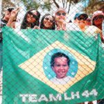Lewis Hamilton Instagram - Bringing everything I can to the battle today. Brazil, as always, the love here is beautiful. There's no place like it 🇧🇷 Levando tudo o que posso para a batalha de hoje. Brasil, como sempre, o amor aqui é lindo. Não há lugar como aqui 🇧🇷