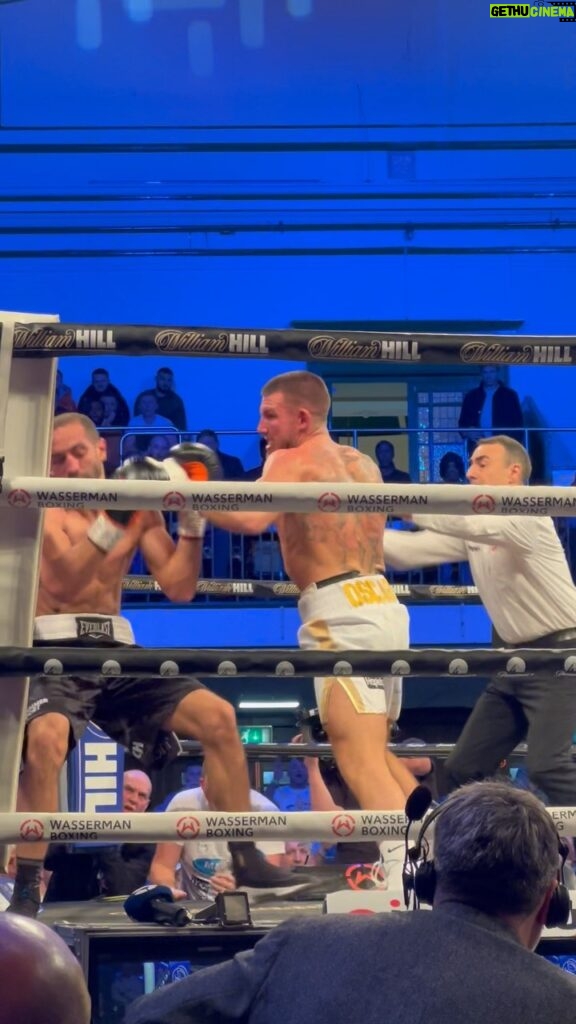 Liam Williams Instagram - FOLDED IN HALF….LITERALLY! . Middleweight @liamwilliamsko bounced back last month with this Knockout, Who is next for him? . #knockedout #ko #ktfo #bodyshot #boxingheads #boxingfanatik #boxen #sauerland #wasserman