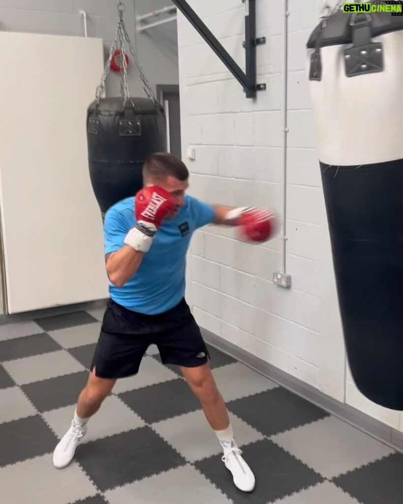 Liam Williams Instagram - Graft done this morning ✅ - Looking forward to a big 2023 #machine #teamwilliams Cardiff