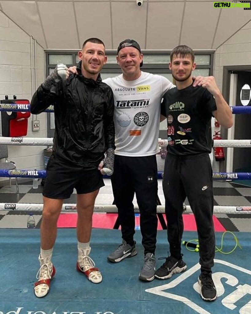 Liam Williams Instagram - Saturday morning graft ✅ - Great finish to the week drilling things that me & @thelockettman been working on making better! - I still have tickets available for those who want to come & show support. Should be a great night of boxing live on @channel5_tv #machine #thereturn 🥊 Cardiff