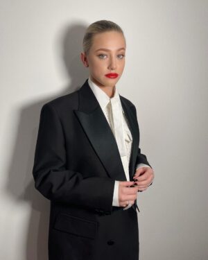 Lili Reinhart Instagram - A Gentleman for the evening.