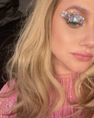 Lili Reinhart Instagram - No one can tell you’re depressed when your lids are disco balls 🌟