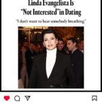 Lili Reinhart Instagram - Sending you some feminine energy 🫦