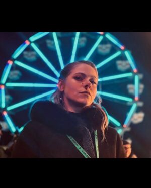 Lily Cowles Instagram - Nuestra Señora de Dolores
Ruega por nosotros pecadores 
Season finale of Roswell, NM
Tonight at 9 on the CW
Like a knife to the heart