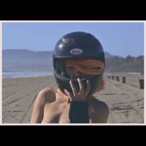 Lily Cowles Instagram - life on mars
by @vectorxing