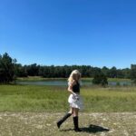 Loren Gray Instagram - carolina oh how i love u. reminder to take some time to slow down and live ♡ life moves so quickly it’s easy to miss it.