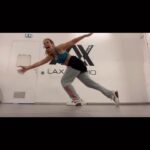 Lorie Pester Instagram - Journée mytho avec @fredericjeanbaptiste au @lax_studio ! #danse #fun #sport #mamansportive LAX Studio