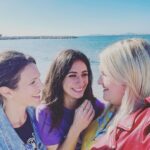 Lorie Pester Instagram - My girls 🎬 @loladubini @rebecca.benhamour #tournage #leomattei @tf1 @jean.luc.reichmann #fiction Marseille, France