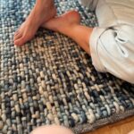 Lorie Pester Instagram - Quand ma fille me prend en photo… #photo #maman #viedefamille #viedemaman #jeu