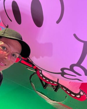 Lorie Pester Instagram - Car après-midi, expo de Monsieur Madame. 🙃 
#exposition #expo #culture  #maman #viedemaman #mamanheureuse