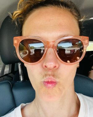 Lorie Pester Instagram - 1- 🐰
2- holiday…
3- celebrate…
4- quand « bébé » doit faire dodo sur « maman » 
5- if we took a holiday…
6- just one day out of life
7- surfeuse … soon.