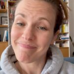Lorie Pester Instagram - Je fonds … je craque !!!🥰♥️