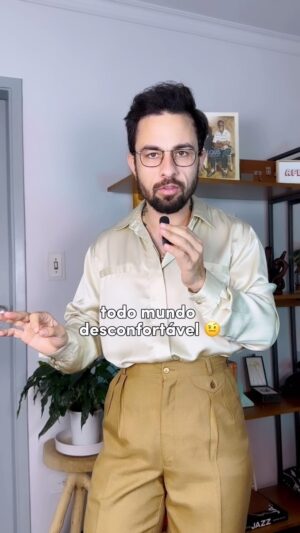 Luca Scarpelli Instagram - e viva o desconforto alheio!

ib: @psitarjapreta