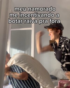 Luca Scarpelli Instagram - eu te amo seu  besta @olucascarpelli