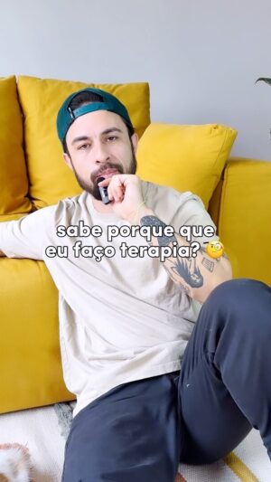 Luca Scarpelli Instagram - aproveitando que hoje tive terapia

ib: @memestwitter