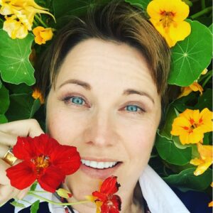 Lucy Lawless Instagram - Love your community, planet and each other. We're all we have!!! #election2016