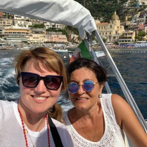 Lucy Lawless Instagram - Amare la vita con la mia cara amica @lojaconoannalisa Life ain’t so grim. Celebrate good friends, good food. Uno spritz (o 6) at our favorite hangout, Posides_positano