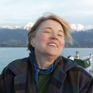 Lucy Lawless Instagram - Friends, I'm here with @greenpeace w the Kaikoura whales, laying down a challenge to Aussie to protect a biodiversity treasure you might not know you have. Sign here and share #tagALovelyAussie greenpeace.nz/whales @TaikaWaititi @AJemaineClement @LiamHemsworth  LOVE #makeOilHistory