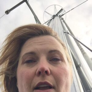 Lucy Lawless Instagram - With the absolutely frigging awesome #RainbowWarrior crew at PrincesWharf, Auckland. @greenpeacenz, you rock! In the crows nest at the top of th rigging. #maleOilHistory