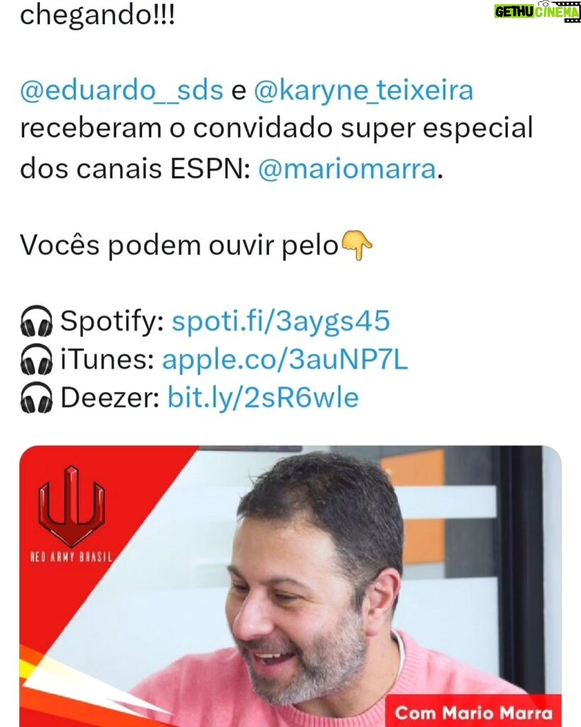 Mário Marra Instagram - Às vezes me pego pensando nos rumos que a vida levou e os caminhos que a carreira seguiu. Hoje foi um dia assim. Um dia legal. Estar na ESPN, conviver com tanta gente que admiro há tanto tempo e ter a oportunidade de trabalhar em jogos da Premier League. Uau! Quanta coisa para comemorar! Já trabalhei com muita gente brilhante. Alguns realmente são geniais. Eu, um cara que procura se observar com frequência, sei desde cedo que não posso contar com brilhantismo e muito menos com genialidade, mas o suor sempre foi meu aliado. Leio, busco informações, tento entender de novo e é com muito suor que vou tentando seguir. Voltando ao dia de hoje, parei para pensar em quanto é representativo ser convidado por canais oficiais de clubes da Inglaterra no Brasil ou de torcidas oficiais de times ingleses daqui. Ter a oportunidade de ter a opinião respeitada dá muita satisfação. Muita. É a percepção de que o caminho do estudo, do respeito, do trabalho realizado com seriedade pode ser um caminho mais longo, mas é também sólido. À ESPN a minha gratidão pelo espaço, pelo tratamento, pelo respeito. Aos que me procuram para a opinião também vai meu agradecimento. Estarei fora por uns dias a partir do dia 27 e voltarei com mais vontade de aprender. 📷: Contas oficiais em português do West Ham Brasil e Manchester City. @brasilspurs @falagooner @caminhanteslfc @bluesofstamford @redarmybrasil Um forte abraço também para o pessoal da @blackwolves_brasil , que até uma camisa mandou pra mim.