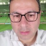 Mário Marra Instagram – Na cabine do Independência.
Dia de Libertadores.
