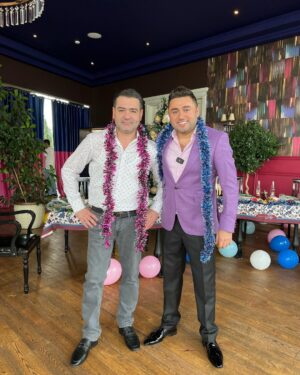 Müşfiq Şahverdiyev Instagram - Bu gun Turbaz ishtirakcilari ile gozel bir gun kecirtdik ve yeni ilin gelishini qeyd etdik😘❤️ Eziz dostlar Eziz Xalqim qarshidan gelen yeni il ve hemreylik gunu munasibet ile her birinizi ureyden tebrik edirik 2023 🎂🥂🥃🍾her birimize dusherli ve ugurlu il olsun INSHALLAH😘😘😘🎊🎈🎉 Tebrik ucun gelen qonaglarimiza da teshekkur edirik😘 @shohrett @sadixmustafayevofficial @cahan_qrupu #turbaz