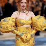 Madelaine Petsch Instagram - met gala ‘22💛 thank you @moschino @jeremyscott for the dress of my dreams