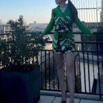 Madelaine Petsch Instagram - je ne sais pas mais j’adore dior