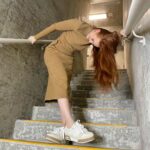 Madelaine Petsch Instagram - it’s the #fendimatch shoes for me 🪐 @fendi @silviaventurinifendi @kimjones #fendi #ad