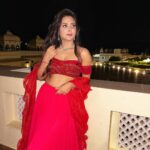 Madhurima Tuli Instagram - Laal Ishq.. ❤️💫 #red #indianwear #indian #labgarhpalace #beautiful
