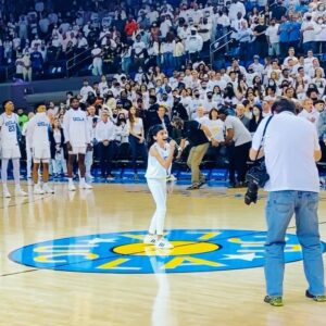 Madison Taylor Baez Instagram - America’s Anthem Girl.
10 YO Madison Taylor Baez Stuns 15,000 in Nationally Televised Game At Pauley Pavilion #2 UCLA VS #4 Villanova Mens Basketball.  UCLA Wins!!

#anthemgirl #singer #singers #ucla #uclabasketball #talent 
#madisonbaezmusic #singersspotlight #singingvideo #actress #actor #toptalent