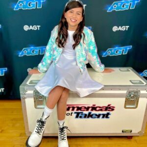 Madison Taylor Baez Instagram - Submit your audition videos now for Season 18 send them to @krystalcunninghamcasting who was my senior casting producer at America's Got Talent. She is incredible and made my dream of being on @agt happen. Who knows you might be a  @howiemandel Golden Buzzer Winner like me.
#agt #agtauditions #agtallstars #agtfinale #americasgottalent