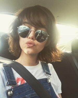 Maemae Renfrow Instagram - Just giving some kisses and love to you guys who have been watching and loving season 2 of Hunter Street... Also don’t forget to watch tonight’s episode!!!❤️❤️❤️💋💋💋 #hunterstreet #nickelodeon #381 #maemae381 #duckfaceee @hunterstreettv @nickelodeon