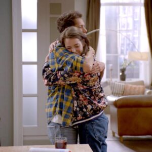 Maemae Renfrow Instagram - Do not forget there’s another episode tonight of hunter street on nickelodeon 🕵🏻‍♀️🕵🏻‍♀️🕵🏻‍♀️ #tesshunter #season2 #hunterstreet @hunterstreettv @nickelodeon