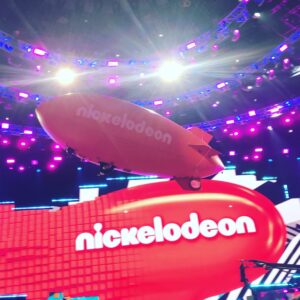 Maemae Renfrow Instagram - I had such an awesome time at the #kca’s this year and thank you #nickelodeon for having me back again and to top it all off I got to meet some of you guys ❤️❤️❤️ #hunterstreet #maemae381 @hunterstreettv @nickelodeon